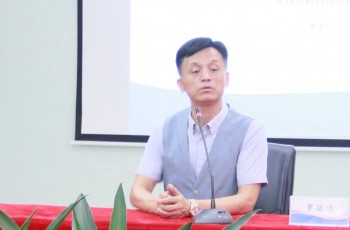 重構自(zì)我 攜手未來——偉才教育總部第三季度會(huì)議