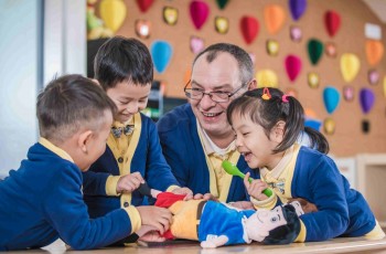 嘔心整理！中國(guó)幼兒園加盟品牌大起底，戳破原形就(jiù)兩招！