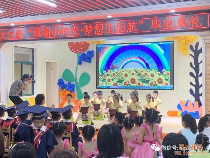 湖(hú)北(běi)孝感偉才幼兒園2021屆畢業(yè)紀念