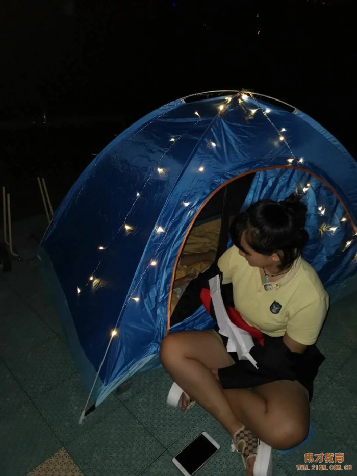 貴州都勻雨花湖(hú)偉才幼兒園：畢業(yè)季系列活動之“今夜不回家”